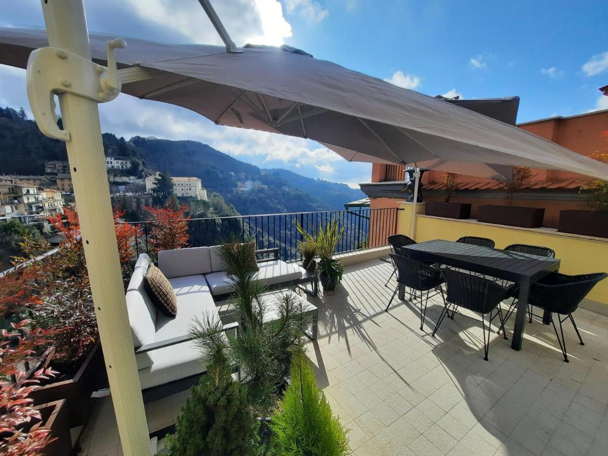 Terrazza Sul Lago Apartamento Nemi Exterior foto
